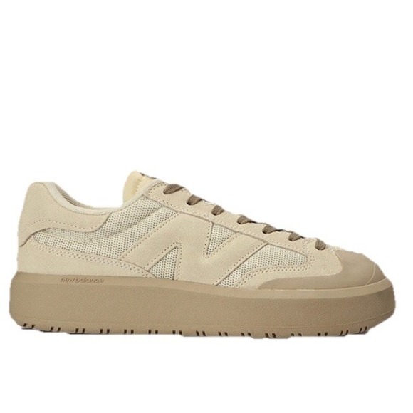 New Balance CT302WB Men's Size 9.5 Beige Bone Chunky Platform Sneakers Suede - Picture 1 of 10